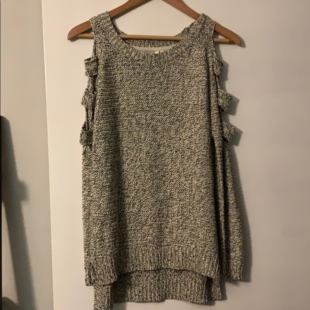 RD style sweater